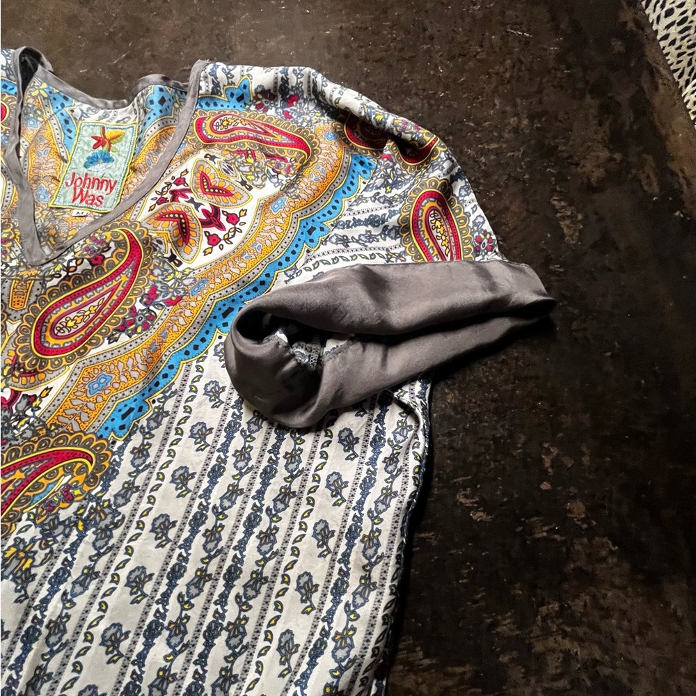 Johnny Was Boho Hippie Oversized Silk Top, M - Picture 8 of 8